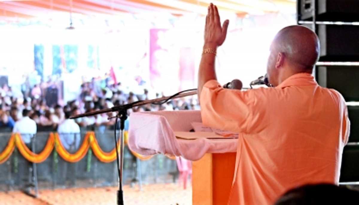 भारत 80 करोड़ को फ्री में दे रहा राशन, पाकिस्तान में पड़े रोटी के लाले : मुख्यमंत्री